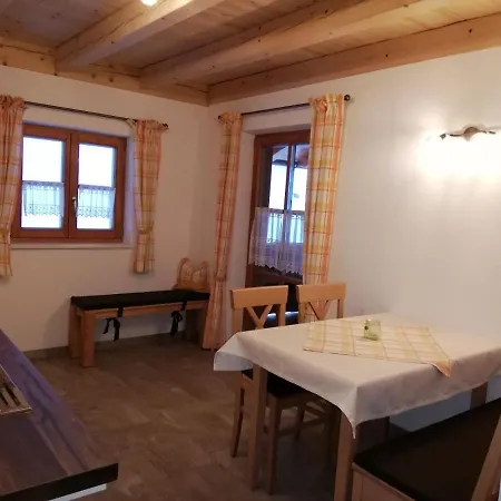 Grabenhaeusl Inkl. Chiemgaukarte Apartment *